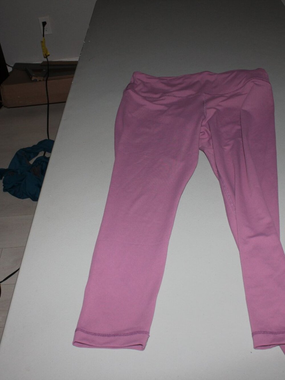African Violet Yogalicious High Rise Leggings Size XL